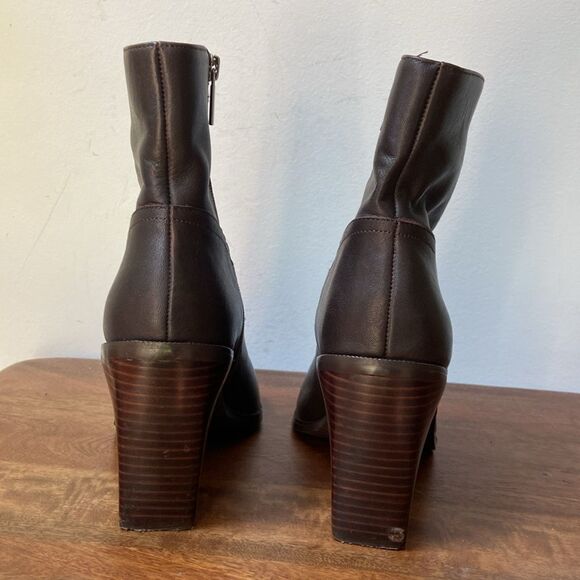 Steve Madden Elene Brown Leather Heeled Boots Classic Design - Picture 4 of 10